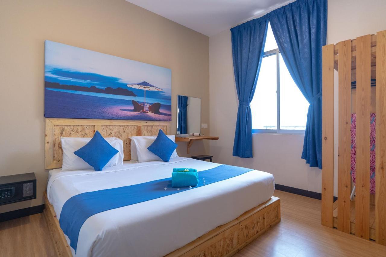 Paretto Seaview Hotel Pantai Cenang Kültér fotó