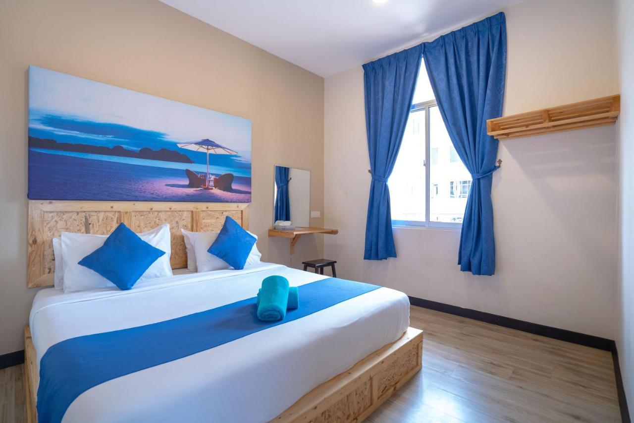 Paretto Seaview Hotel Pantai Cenang Kültér fotó